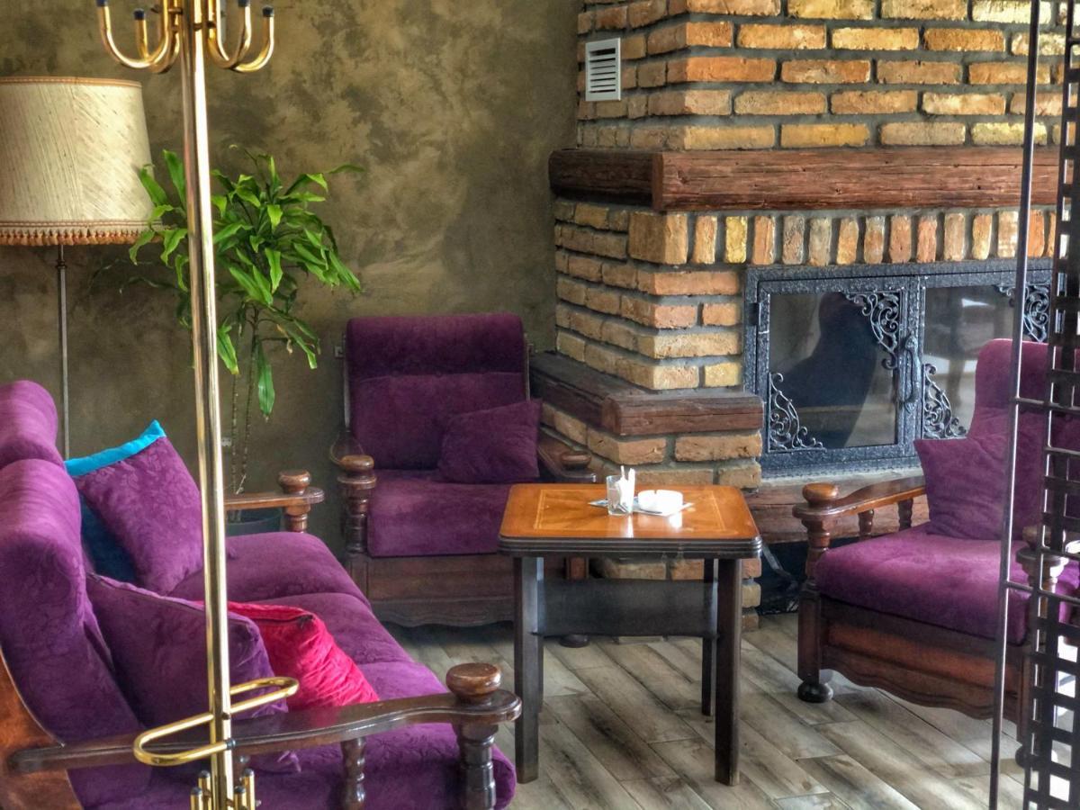 Tepic Garni Hotel Temerin Екстер'єр фото