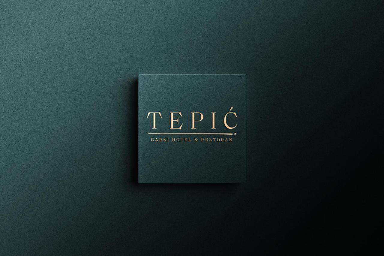 Tepic Garni Hotel Temerin Екстер'єр фото
