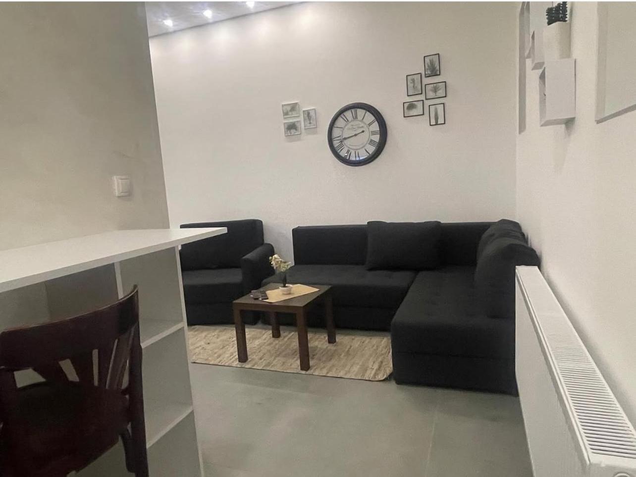 Tepic Garni Hotel Temerin Екстер'єр фото